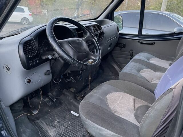 Синій Форд Транзит, об'ємом двигуна 2 л та пробігом 300 тис. км за 1200 $, фото 5 на Automoto.ua