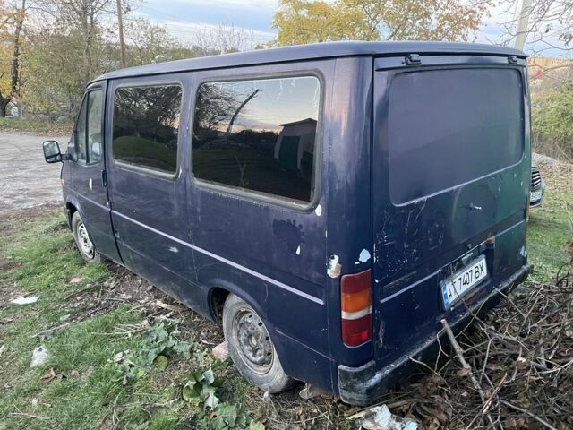 Синій Форд Транзит, об'ємом двигуна 2 л та пробігом 300 тис. км за 1200 $, фото 2 на Automoto.ua
