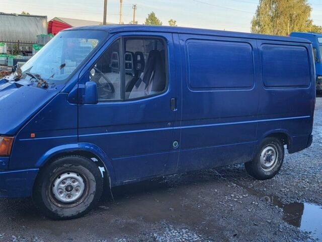 Синий Форд Транзит, объемом двигателя 2 л и пробегом 30 тыс. км за 1300 $, фото 1 на Automoto.ua