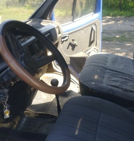 Синій Форд Транзит, об'ємом двигуна 0 л та пробігом 200 тис. км за 582 $, фото 6 на Automoto.ua