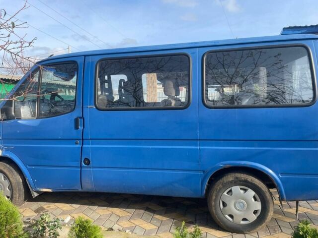 Синий Форд Транзит, объемом двигателя 2.5 л и пробегом 233 тыс. км за 1900 $, фото 3 на Automoto.ua