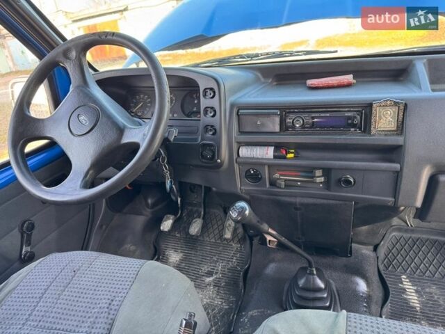 Синій Форд Транзит, об'ємом двигуна 2.5 л та пробігом 537 тис. км за 3000 $, фото 10 на Automoto.ua