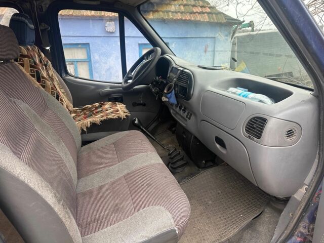 Форд Транзит 1994 в Николаеве на Automoto.ua Синий Форд Транзит, объемом двигателя 2.5 л и пробегом 300 тыс. км за 2400 $, фото 3 на Automoto.ua