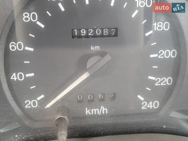 Синій Форд Транзит, об'ємом двигуна 2.5 л та пробігом 192 тис. км за 3300 $, фото 5 на Automoto.ua