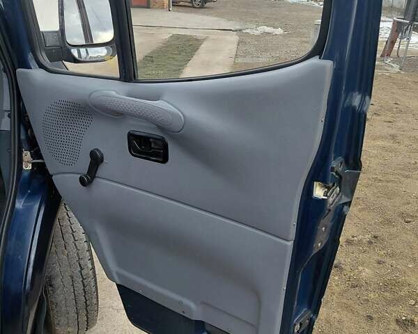 Синій Форд Транзит, об'ємом двигуна 2.5 л та пробігом 160 тис. км за 2999 $, фото 8 на Automoto.ua