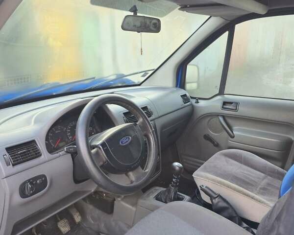 Синій Форд Транзит, об'ємом двигуна 1.76 л та пробігом 150 тис. км за 1500 $, фото 5 на Automoto.ua