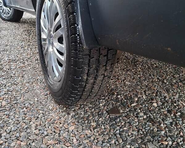 Синій Форд Транзит, об'ємом двигуна 2.4 л та пробігом 450 тис. км за 5500 $, фото 16 на Automoto.ua