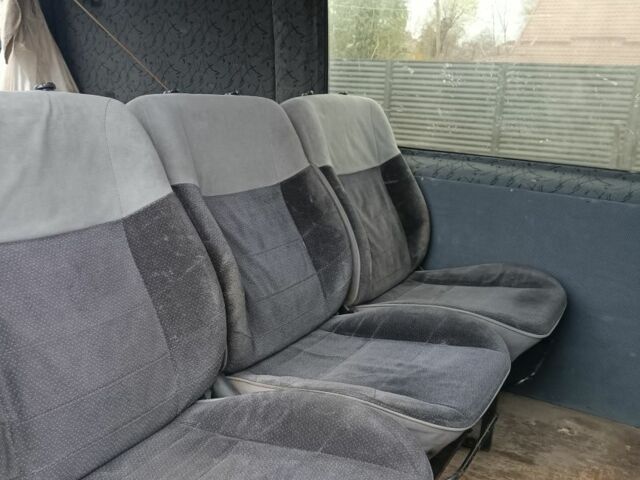 Синий Форд Транзит, объемом двигателя 2 л и пробегом 444 тыс. км за 4200 $, фото 6 на Automoto.ua