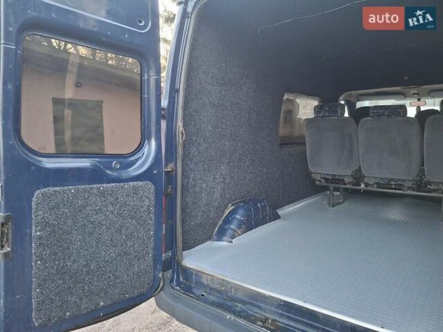 Синій Форд Транзит, об'ємом двигуна 2.4 л та пробігом 450 тис. км за 5500 $, фото 12 на Automoto.ua