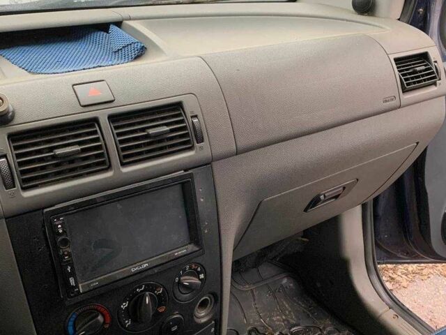 Синий Форд Транзит, объемом двигателя 1.8 л и пробегом 280 тыс. км за 4300 $, фото 13 на Automoto.ua