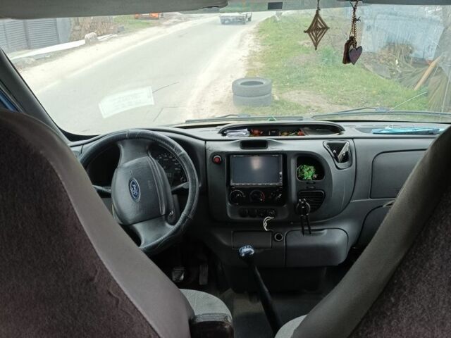 Синий Форд Транзит, объемом двигателя 2 л и пробегом 444 тыс. км за 4200 $, фото 5 на Automoto.ua