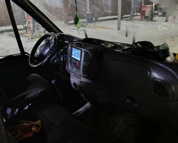 Синій Форд Транзит, об'ємом двигуна 2 л та пробігом 388 тис. км за 3500 $, фото 4 на Automoto.ua