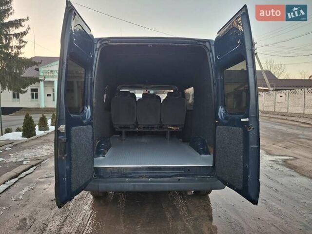 Синій Форд Транзит, об'ємом двигуна 2.4 л та пробігом 450 тис. км за 5500 $, фото 13 на Automoto.ua