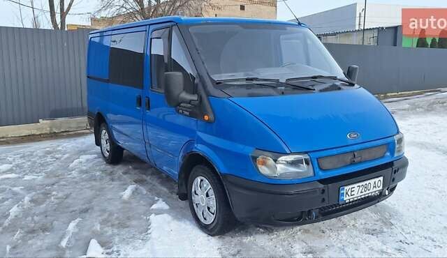 Синий Форд Транзит, объемом двигателя 2 л и пробегом 235 тыс. км за 3750 $, фото 1 на Automoto.ua