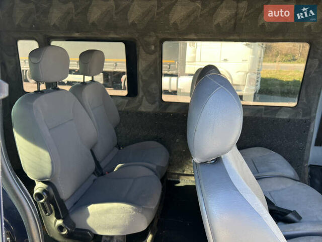 Синий Форд Транзит, объемом двигателя 2.2 л и пробегом 318 тыс. км за 5500 $, фото 9 на Automoto.ua