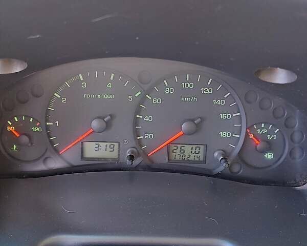 Синій Форд Транзит, об'ємом двигуна 2 л та пробігом 170 тис. км за 3100 $, фото 4 на Automoto.ua