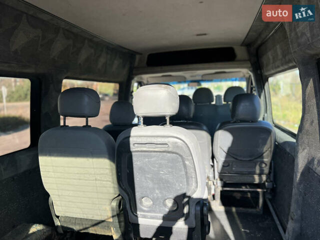 Синий Форд Транзит, объемом двигателя 2.2 л и пробегом 318 тыс. км за 5500 $, фото 13 на Automoto.ua