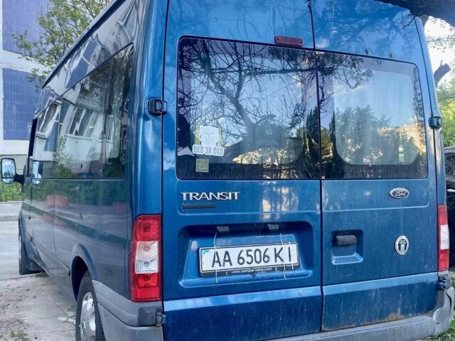Синий Форд Транзит, объемом двигателя 2.2 л и пробегом 409 тыс. км за 5640 $, фото 3 на Automoto.ua