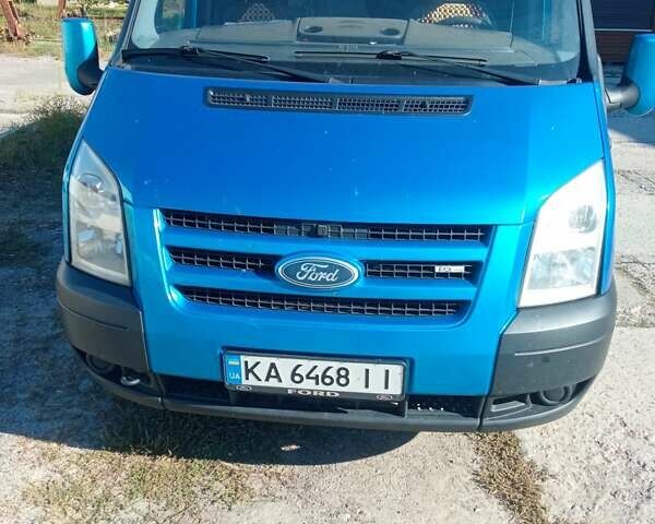 Синий Форд Транзит, объемом двигателя 2.2 л и пробегом 423 тыс. км за 6900 $, фото 2 на Automoto.ua