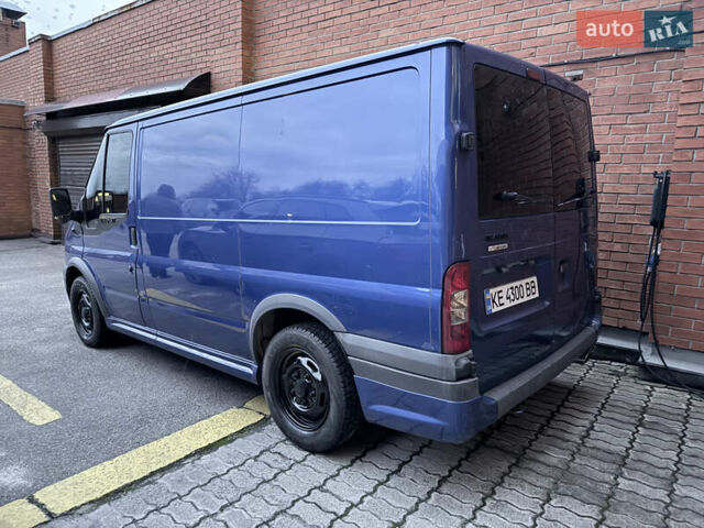 Синий Форд Транзит, объемом двигателя 2.2 л и пробегом 356 тыс. км за 6500 $, фото 3 на Automoto.ua