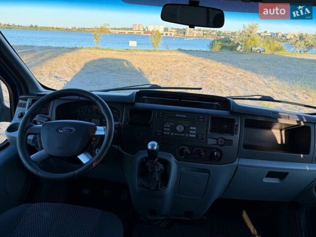 Синій Форд Транзит, об'ємом двигуна 2.2 л та пробігом 328 тис. км за 6800 $, фото 6 на Automoto.ua