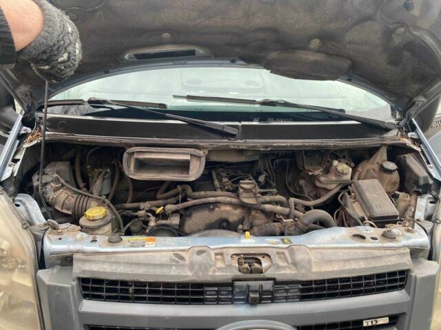 Синій Форд Транзит, об'ємом двигуна 2.4 л та пробігом 490 тис. км за 4700 $, фото 16 на Automoto.ua