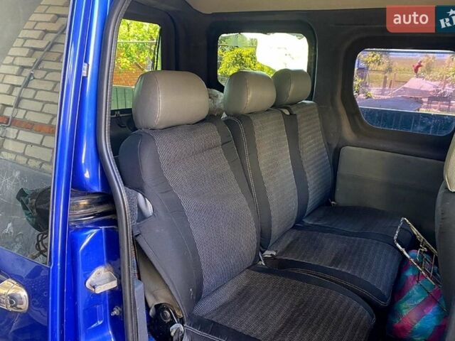 Синій Форд Транзит, об'ємом двигуна 1.8 л та пробігом 218 тис. км за 5300 $, фото 5 на Automoto.ua