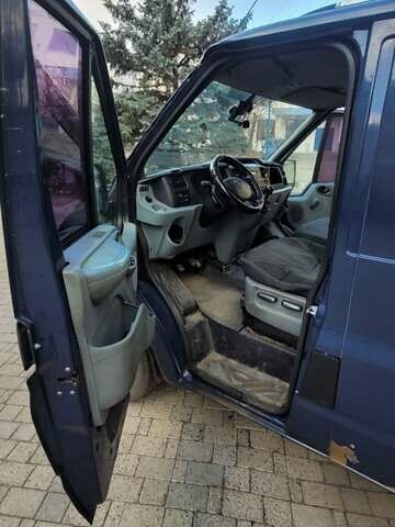 Синій Форд Транзит, об'ємом двигуна 2.2 л та пробігом 435 тис. км за 5500 $, фото 5 на Automoto.ua