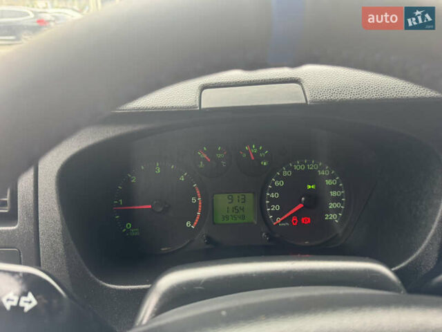 Синий Форд Транзит, объемом двигателя 2.2 л и пробегом 397 тыс. км за 9600 $, фото 10 на Automoto.ua