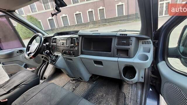 Синій Форд Транзит, об'ємом двигуна 2.2 л та пробігом 435 тис. км за 5500 $, фото 3 на Automoto.ua