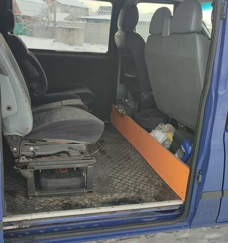 Синій Форд Транзит, об'ємом двигуна 2.2 л та пробігом 650 тис. км за 7500 $, фото 9 на Automoto.ua