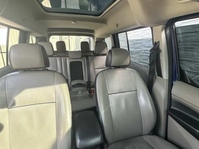 Синий Форд Транзит, объемом двигателя 2.5 л и пробегом 230 тыс. км за 10500 $, фото 11 на Automoto.ua