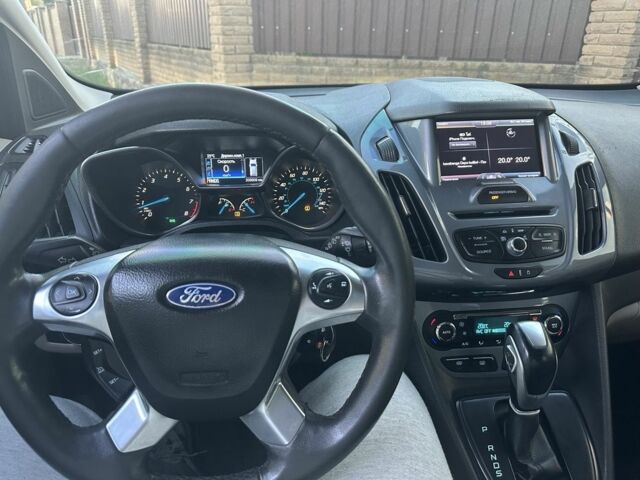 Синий Форд Транзит, объемом двигателя 2.5 л и пробегом 230 тыс. км за 10500 $, фото 5 на Automoto.ua