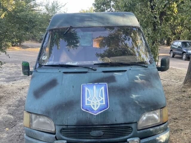 Синій Форд Транзит, об'ємом двигуна 2.5 л та пробігом 300 тис. км за 1350 $, фото 1 на Automoto.ua