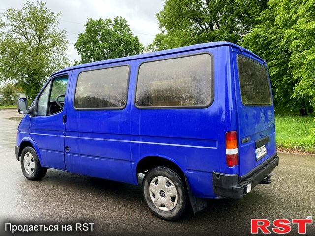 Синий Форд Транзит, объемом двигателя 2.5 л и пробегом 325 тыс. км за 2450 $, фото 4 на Automoto.ua