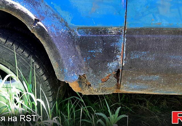 Синій Форд Транзит, об'ємом двигуна 2.5 л та пробігом 0 тис. км за 1000 $, фото 2 на Automoto.ua