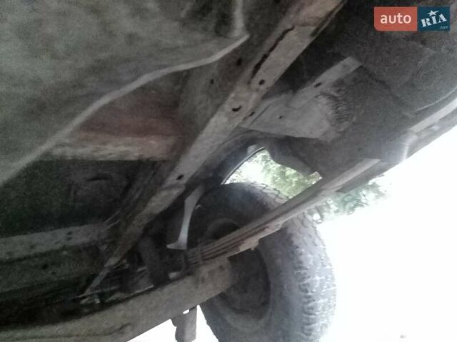 Синій Форд Транзит, об'ємом двигуна 2.5 л та пробігом 300 тис. км за 700 $, фото 15 на Automoto.ua