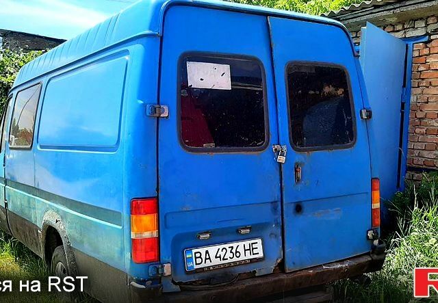 Синій Форд Транзит, об'ємом двигуна 2.5 л та пробігом 0 тис. км за 1000 $, фото 1 на Automoto.ua