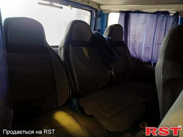 Синий Форд Транзит, объемом двигателя 2 л и пробегом 300 тыс. км за 1400 $, фото 5 на Automoto.ua