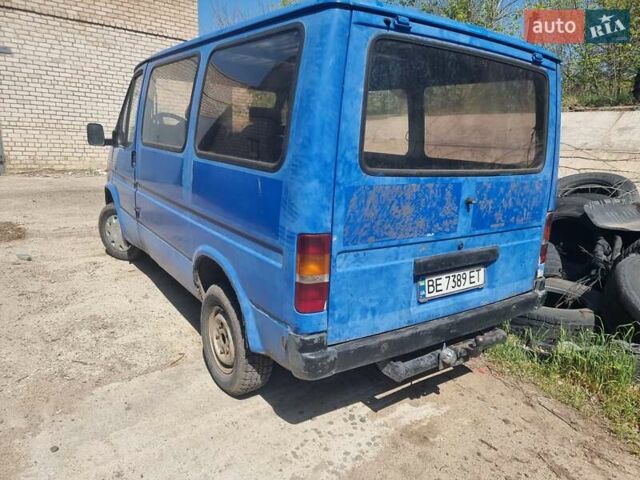 Синий Форд Транзит, объемом двигателя 2.5 л и пробегом 300 тыс. км за 2300 $, фото 15 на Automoto.ua