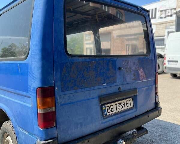 Синий Форд Транзит, объемом двигателя 2.5 л и пробегом 300 тыс. км за 2300 $, фото 34 на Automoto.ua