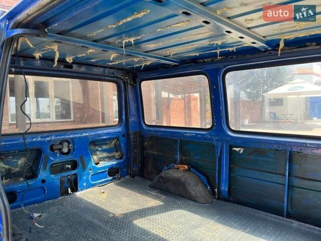 Синий Форд Транзит, объемом двигателя 2.5 л и пробегом 300 тыс. км за 2300 $, фото 4 на Automoto.ua