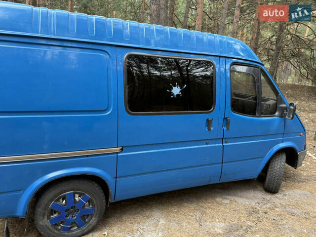 Синій Форд Транзит, об'ємом двигуна 2.5 л та пробігом 500 тис. км за 3200 $, фото 5 на Automoto.ua
