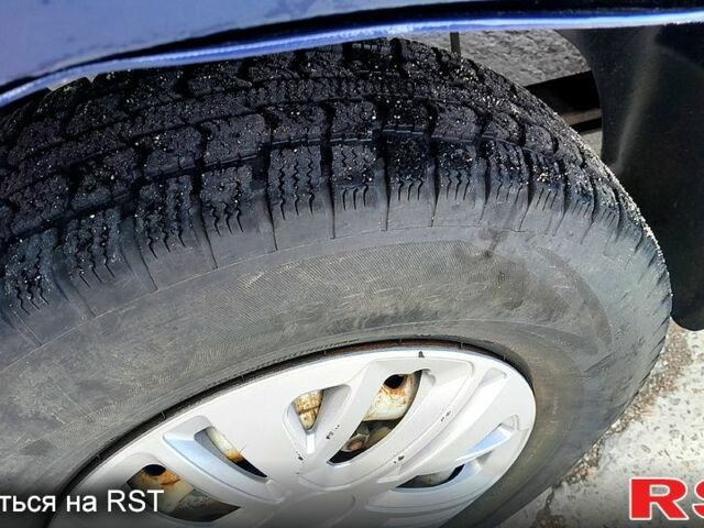 Синій Форд Транзит, об'ємом двигуна 2.5 л та пробігом 350 тис. км за 3850 $, фото 4 на Automoto.ua