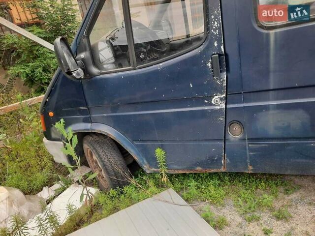 Синий Форд Транзит, объемом двигателя 0 л и пробегом 600 тыс. км за 1919 $, фото 4 на Automoto.ua