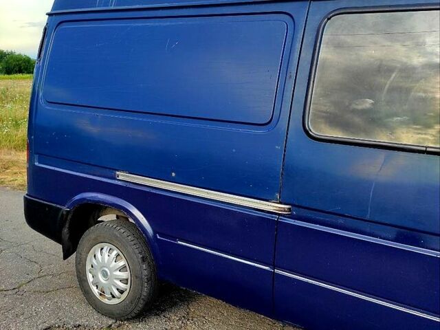 Синий Форд Транзит, объемом двигателя 2.5 л и пробегом 465 тыс. км за 3000 $, фото 8 на Automoto.ua