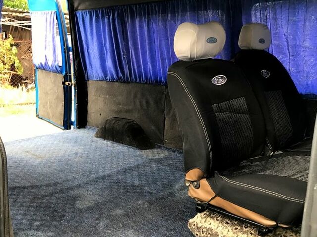 Синій Форд Транзит, об'ємом двигуна 2.5 л та пробігом 320 тис. км за 3700 $, фото 7 на Automoto.ua