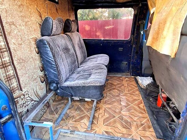 Синій Форд Транзит, об'ємом двигуна 2.5 л та пробігом 542 тис. км за 3500 $, фото 6 на Automoto.ua