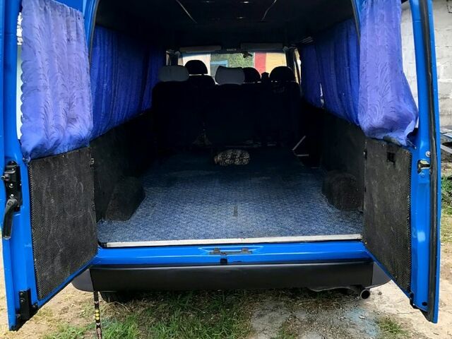 Синій Форд Транзит, об'ємом двигуна 2.5 л та пробігом 320 тис. км за 3700 $, фото 11 на Automoto.ua