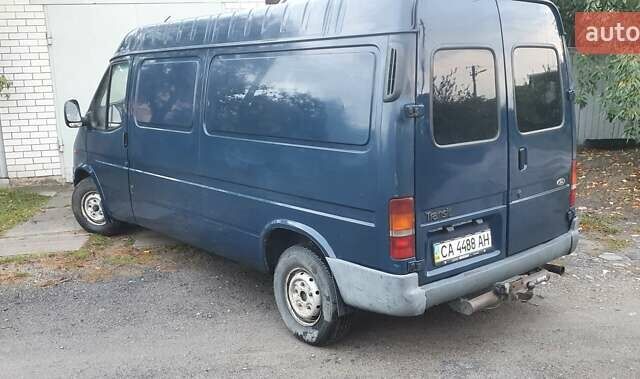 Синій Форд Транзит, об'ємом двигуна 2.5 л та пробігом 600 тис. км за 2200 $, фото 1 на Automoto.ua
